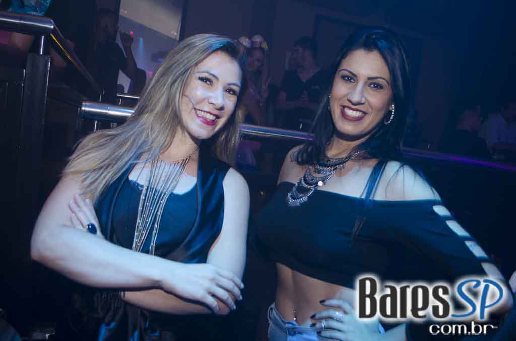 Cantora Ludmilla apresentou seus sucessos do funk no palco da Dukke Cantora Ludmilla apresentou seus sucessos do funk no palco da Dukke