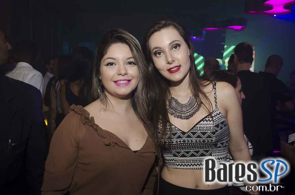 Cantora Ludmilla apresentou seus sucessos do funk no palco da Dukke Cantora Ludmilla apresentou seus sucessos do funk no palco da Dukke