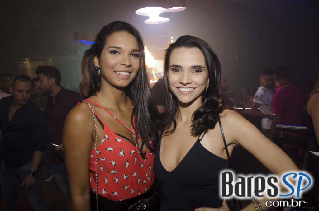 Cantora Ludmilla apresentou seus sucessos do funk no palco da Dukke Cantora Ludmilla apresentou seus sucessos do funk no palco da Dukke