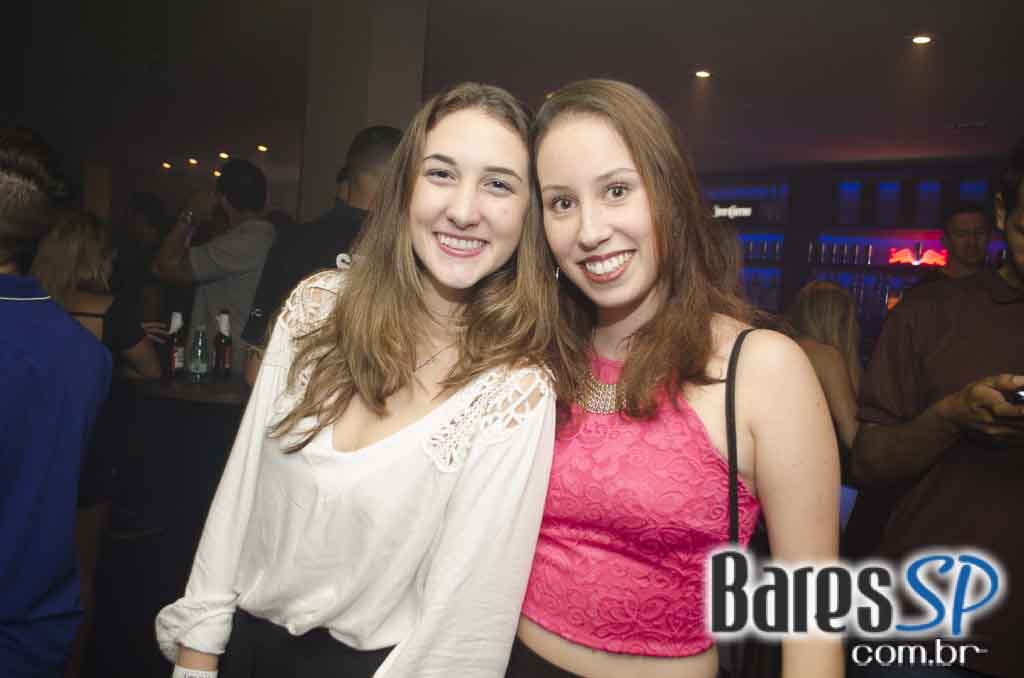 Cantora Ludmilla apresentou seus sucessos do funk no palco da Dukke Cantora Ludmilla apresentou seus sucessos do funk no palco da Dukke