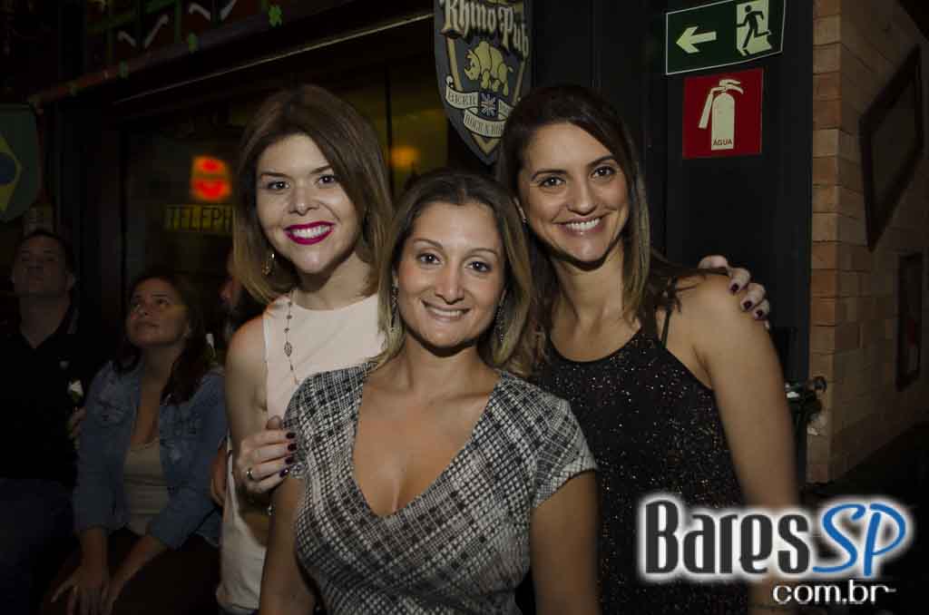 Banda Insônica se apresentou no Rhino Pub e agitou a noite do público Banda Insônica se apresentou no Rhino Pub e agitou a noite do público