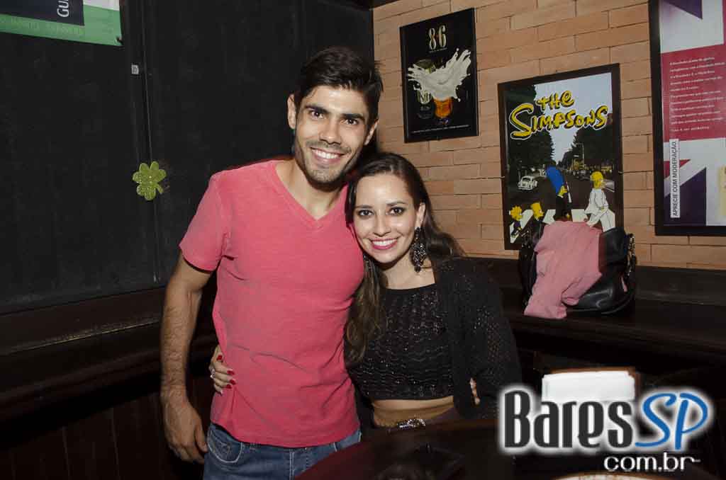 Banda Insônica se apresentou no Rhino Pub e agitou a noite do público Banda Insônica se apresentou no Rhino Pub e agitou a noite do público