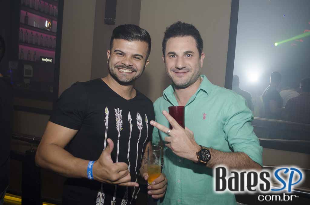 Dukke recebeu o cantor Buchecha na festa Quinta Farra Dukke recebeu o cantor Buchecha na festa Quinta Farra