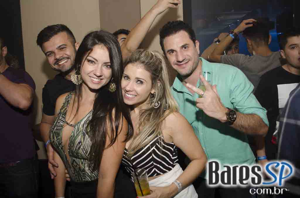 Dukke recebeu o cantor Buchecha na festa Quinta Farra Dukke recebeu o cantor Buchecha na festa Quinta Farra