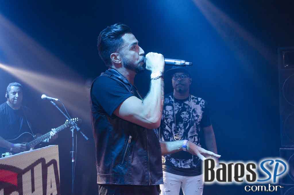 Dukke recebeu o cantor Buchecha na festa Quinta Farra Dukke recebeu o cantor Buchecha na festa Quinta Farra