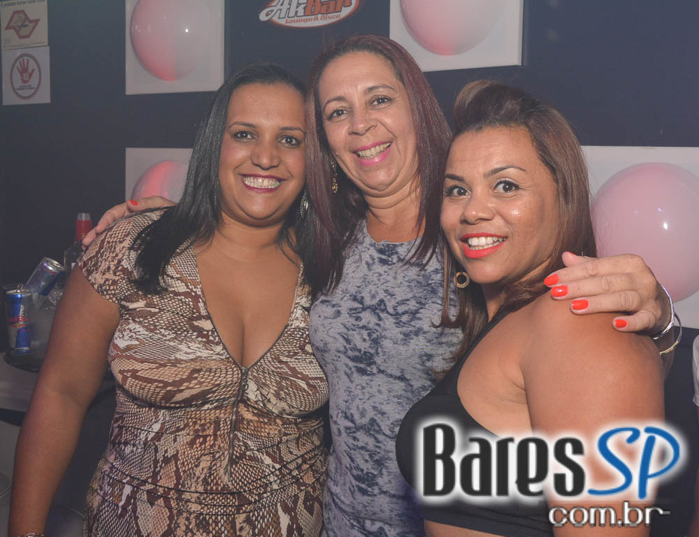 5ª edição do Baile das Antigas com DJs Silvinho, Easy Nylon, Luciano e Katatau no Akbar Lounge e Disco 5ª edição do Baile das Antigas com DJs Silvinho, Easy Nylon, Luciano e Katatau no Akbar Lounge e Disco