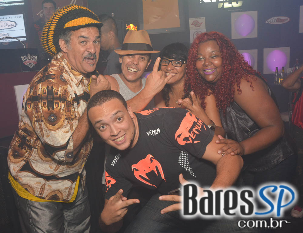 5ª edição do Baile das Antigas com DJs Silvinho, Easy Nylon, Luciano e Katatau no Akbar Lounge e Disco 5ª edição do Baile das Antigas com DJs Silvinho, Easy Nylon, Luciano e Katatau no Akbar Lounge e Disco