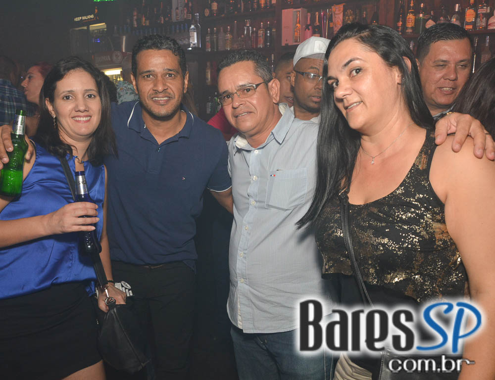 5ª edição do Baile das Antigas com DJs Silvinho, Easy Nylon, Luciano e Katatau no Akbar Lounge e Disco 5ª edição do Baile das Antigas com DJs Silvinho, Easy Nylon, Luciano e Katatau no Akbar Lounge e Disco