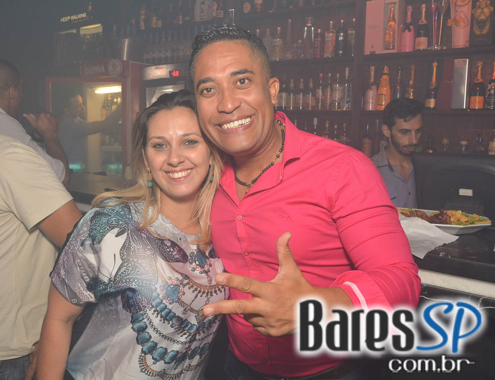 5ª edição do Baile das Antigas com DJs Silvinho, Easy Nylon, Luciano e Katatau no Akbar Lounge e Disco 5ª edição do Baile das Antigas com DJs Silvinho, Easy Nylon, Luciano e Katatau no Akbar Lounge e Disco