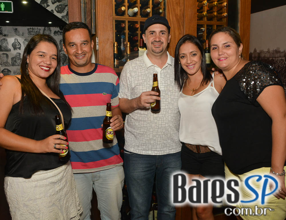 5ª edição do Baile das Antigas com DJs Silvinho, Easy Nylon, Luciano e Katatau no Akbar Lounge e Disco 5ª edição do Baile das Antigas com DJs Silvinho, Easy Nylon, Luciano e Katatau no Akbar Lounge e Disco