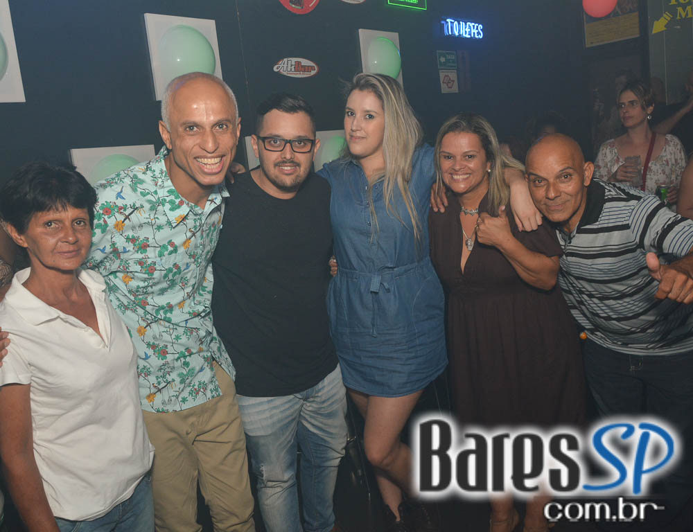 5ª edição do Baile das Antigas com DJs Silvinho, Easy Nylon, Luciano e Katatau no Akbar Lounge e Disco 5ª edição do Baile das Antigas com DJs Silvinho, Easy Nylon, Luciano e Katatau no Akbar Lounge e Disco