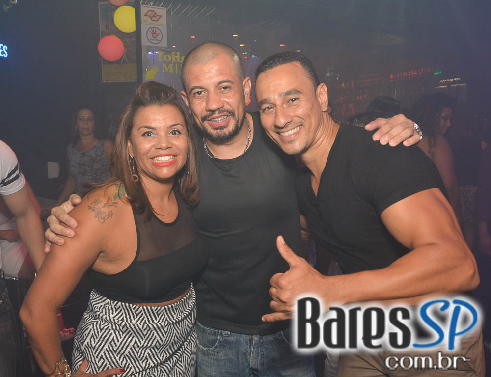 5ª edição do Baile das Antigas com DJs Silvinho, Easy Nylon, Luciano e Katatau no Akbar Lounge e Disco 5ª edição do Baile das Antigas com DJs Silvinho, Easy Nylon, Luciano e Katatau no Akbar Lounge e Disco