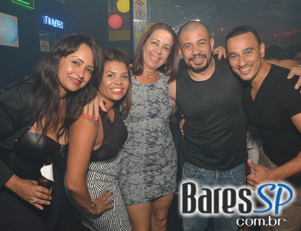 5ª edição do Baile das Antigas com DJs Silvinho, Easy Nylon, Luciano e Katatau no Akbar Lounge e Disco 5ª edição do Baile das Antigas com DJs Silvinho, Easy Nylon, Luciano e Katatau no Akbar Lounge e Disco