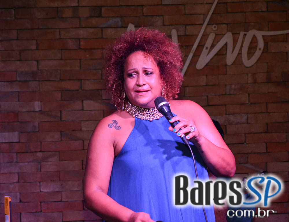 Graça Cunha apresentou seus sucessos no palco do Ao Vivo Graça Cunha apresentou seus sucessos no palco do Ao Vivo