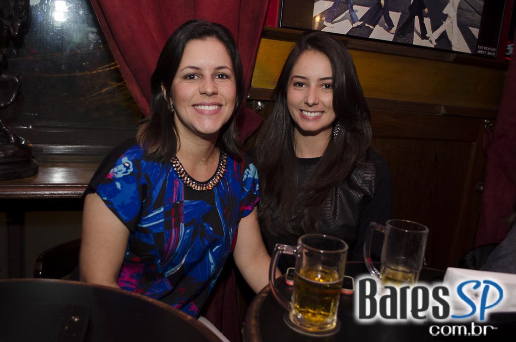 Banda Vih e Sal Vincent comandaram a noite com muito rock no Republic Pub Banda Vih e Sal Vincent comandaram a noite com muito rock no Republic Pub