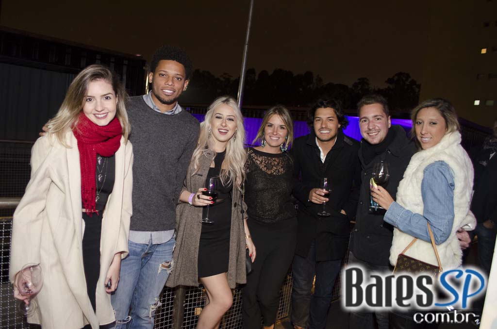 Vila Butantan recebeu o 4º Malbec World Day com food trucks, DJs e degustação dos vinhos Vila Butantan recebeu o 4º Malbec World Day com food trucks, DJs e degustação dos vinhos