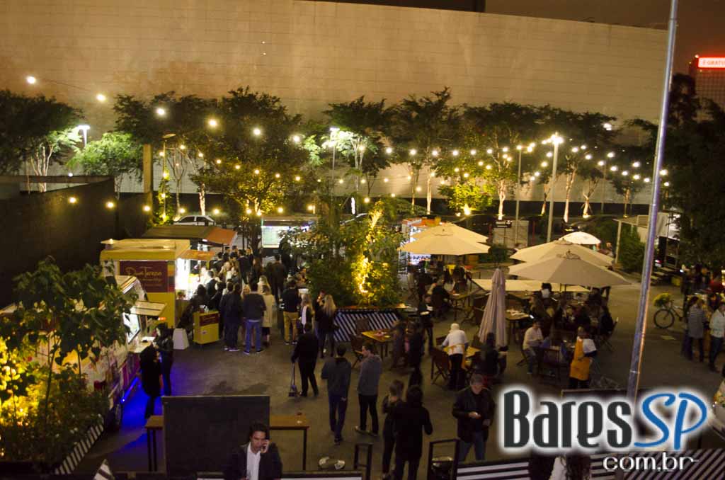 Vila Butantan recebeu o 4º Malbec World Day com food trucks, DJs e degustação dos vinhos Vila Butantan recebeu o 4º Malbec World Day com food trucks, DJs e degustação dos vinhos
