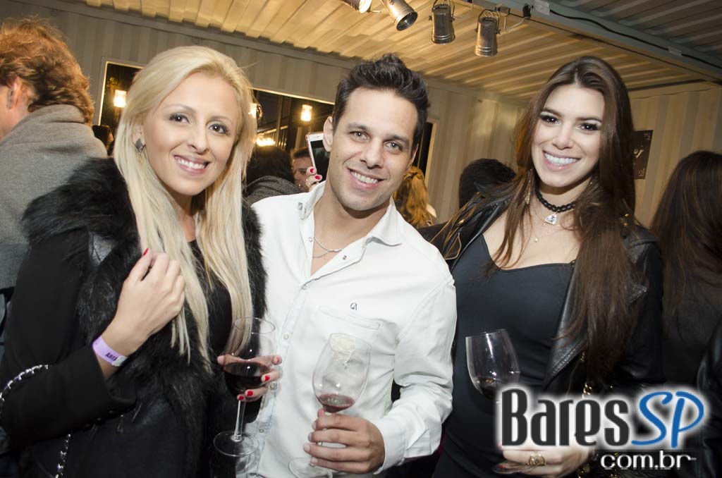 Vila Butantan recebeu o 4º Malbec World Day com food trucks, DJs e degustação dos vinhos Vila Butantan recebeu o 4º Malbec World Day com food trucks, DJs e degustação dos vinhos