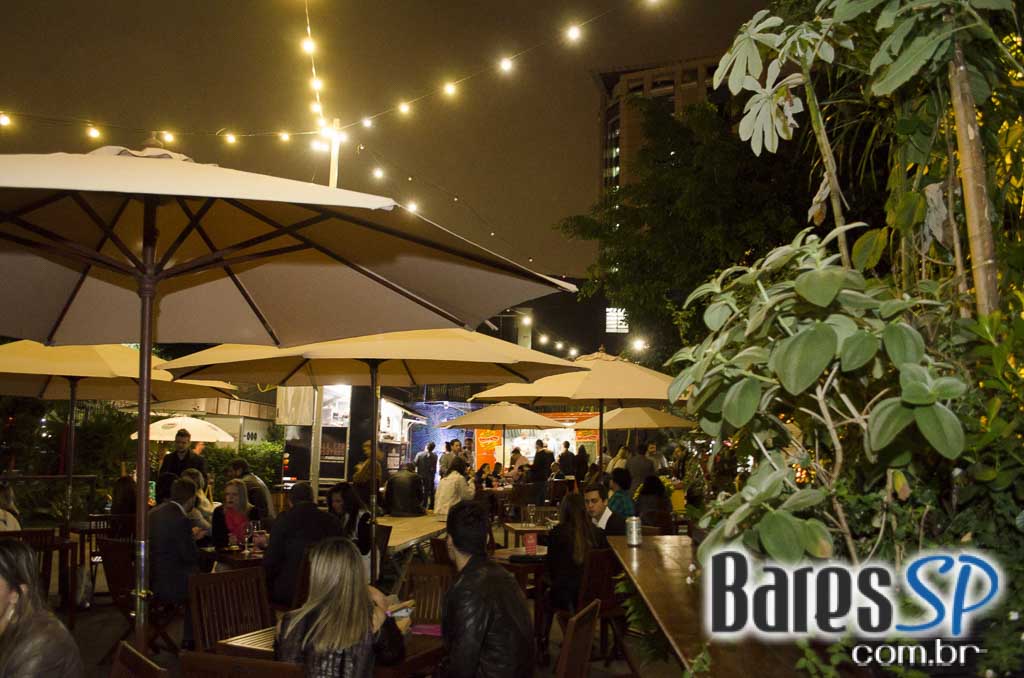 Vila Butantan recebeu o 4º Malbec World Day com food trucks, DJs e degustação dos vinhos Vila Butantan recebeu o 4º Malbec World Day com food trucks, DJs e degustação dos vinhos