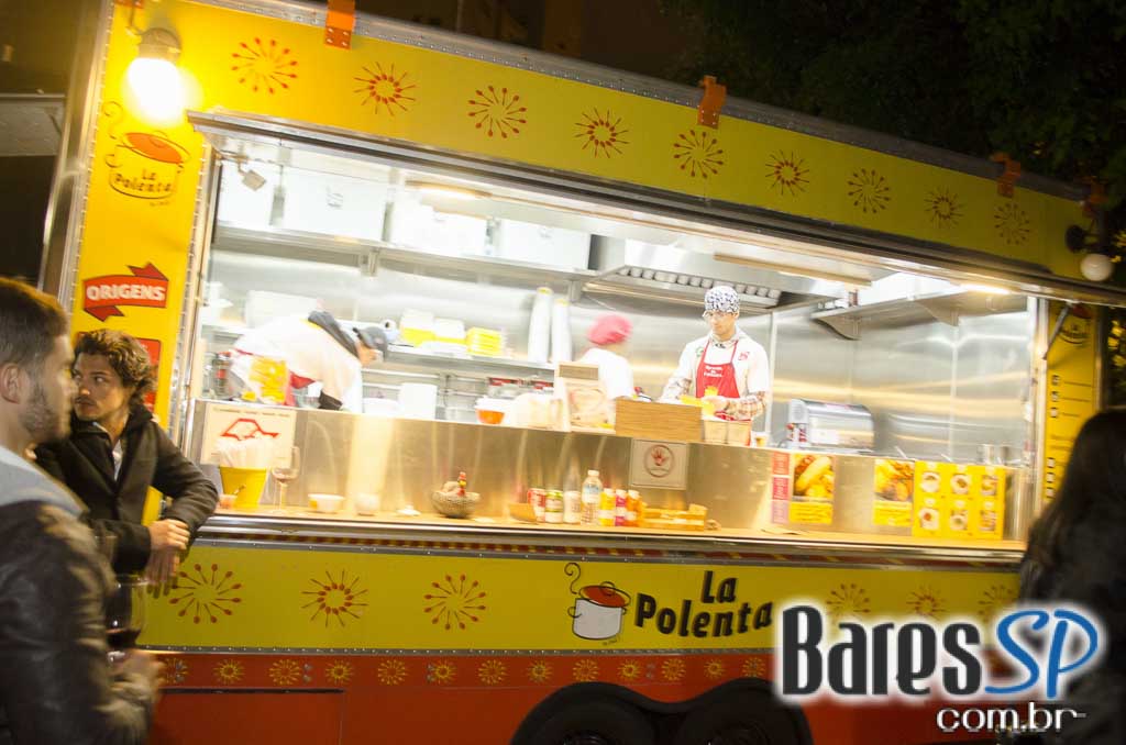 Vila Butantan recebeu o 4º Malbec World Day com food trucks, DJs e degustação dos vinhos Vila Butantan recebeu o 4º Malbec World Day com food trucks, DJs e degustação dos vinhos