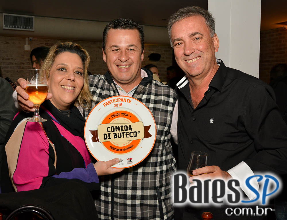 Festa de premiação do Comida di Buteco 2016 aconteceu no Vila Bisutti Festa de premiação do Comida di Buteco 2016 aconteceu no Vila Bisutti