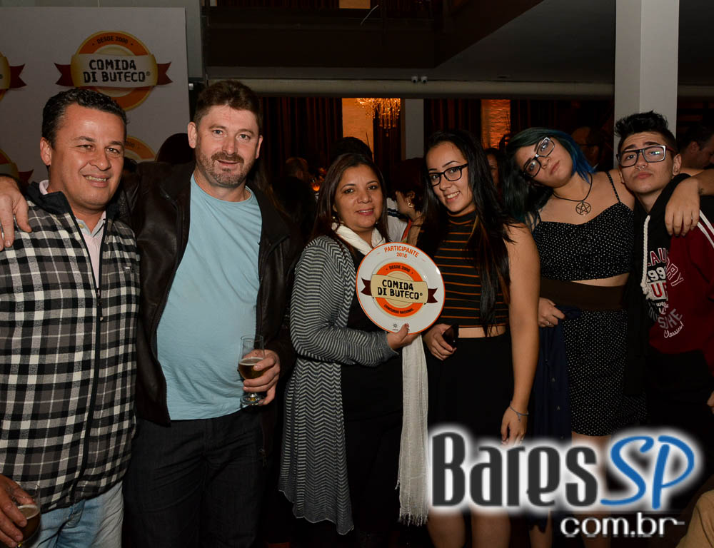 Festa de premiação do Comida di Buteco 2016 aconteceu no Vila Bisutti Festa de premiação do Comida di Buteco 2016 aconteceu no Vila Bisutti