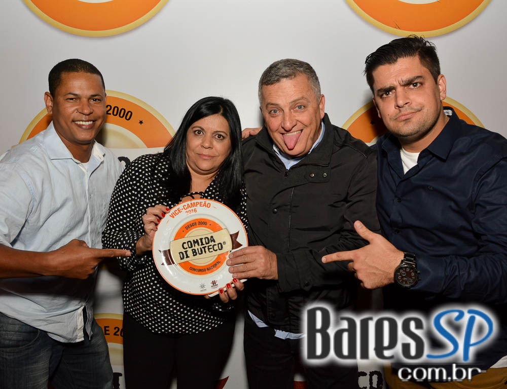 Festa de premiação do Comida di Buteco 2016 aconteceu no Vila Bisutti Festa de premiação do Comida di Buteco 2016 aconteceu no Vila Bisutti