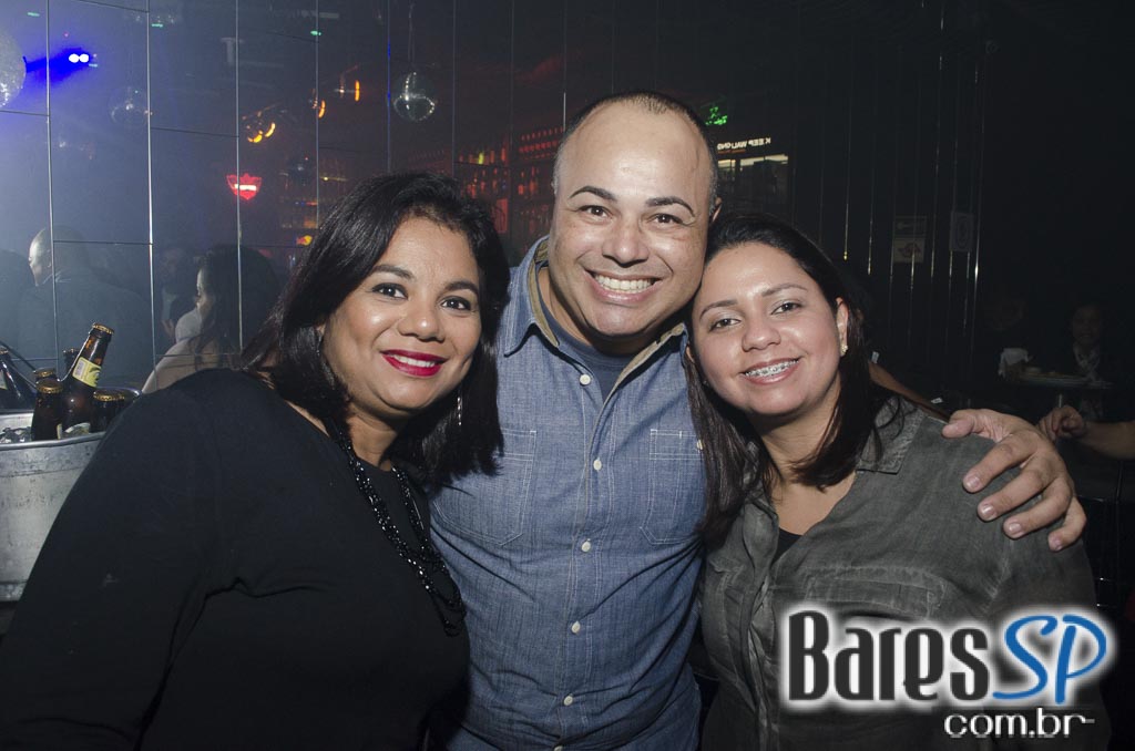 Noite da Tequila agitou a noite com DJs Sandrinho, Double C, Zhenna e Daniel Tutunic no Akbar Lounge e Disco Noite da Tequila agitou a noite com DJs Sandrinho, Double C, Zhenna e Daniel Tutunic no Akbar Lounge e Disco