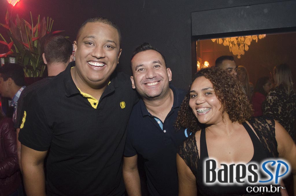 Noite da Tequila agitou a noite com DJs Sandrinho, Double C, Zhenna e Daniel Tutunic no Akbar Lounge e Disco Noite da Tequila agitou a noite com DJs Sandrinho, Double C, Zhenna e Daniel Tutunic no Akbar Lounge e Disco