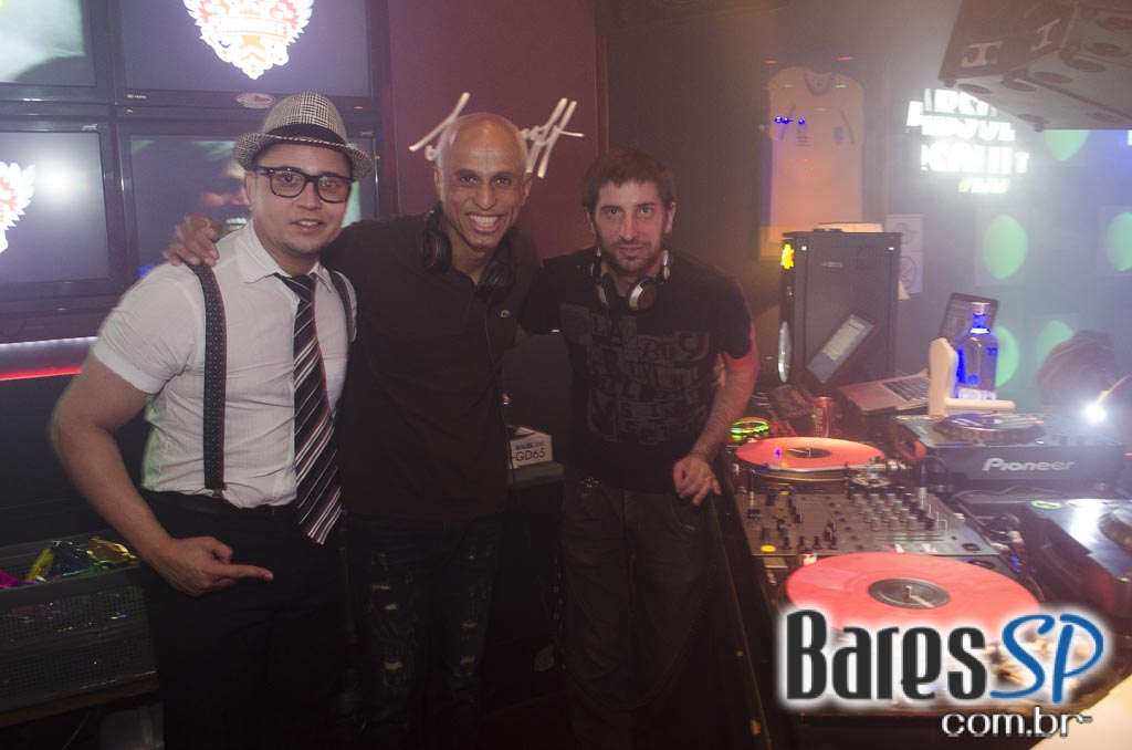 Noite da Tequila agitou a noite com DJs Sandrinho, Double C, Zhenna e Daniel Tutunic no Akbar Lounge e Disco Noite da Tequila agitou a noite com DJs Sandrinho, Double C, Zhenna e Daniel Tutunic no Akbar Lounge e Disco