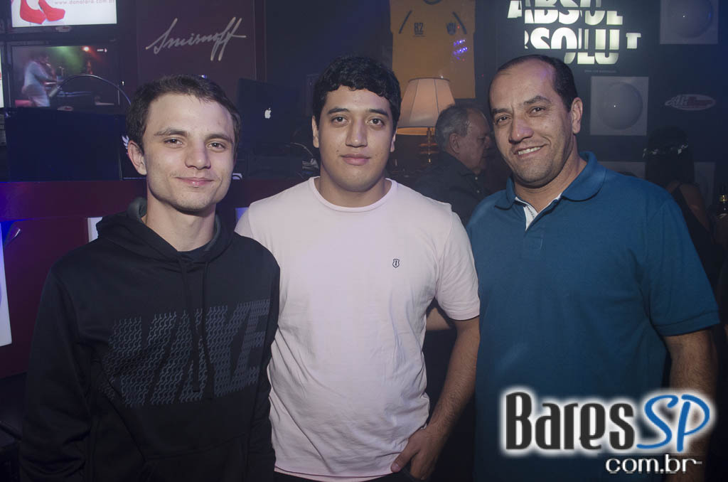 Noite da Tequila agitou a noite com DJs Sandrinho, Double C, Zhenna e Daniel Tutunic no Akbar Lounge e Disco Noite da Tequila agitou a noite com DJs Sandrinho, Double C, Zhenna e Daniel Tutunic no Akbar Lounge e Disco