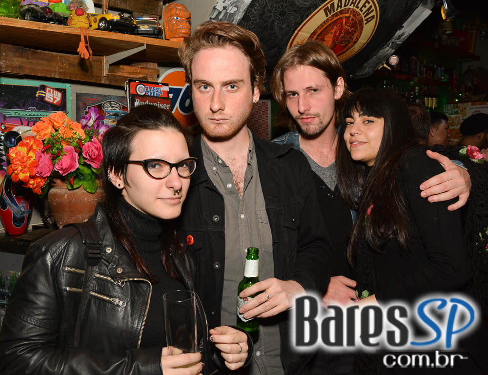 Festa Shake Your Booty com DJs convidados animando a sexta do Caos Augusta Festa Shake Your Booty com DJs convidados animando a sexta do Caos Augusta