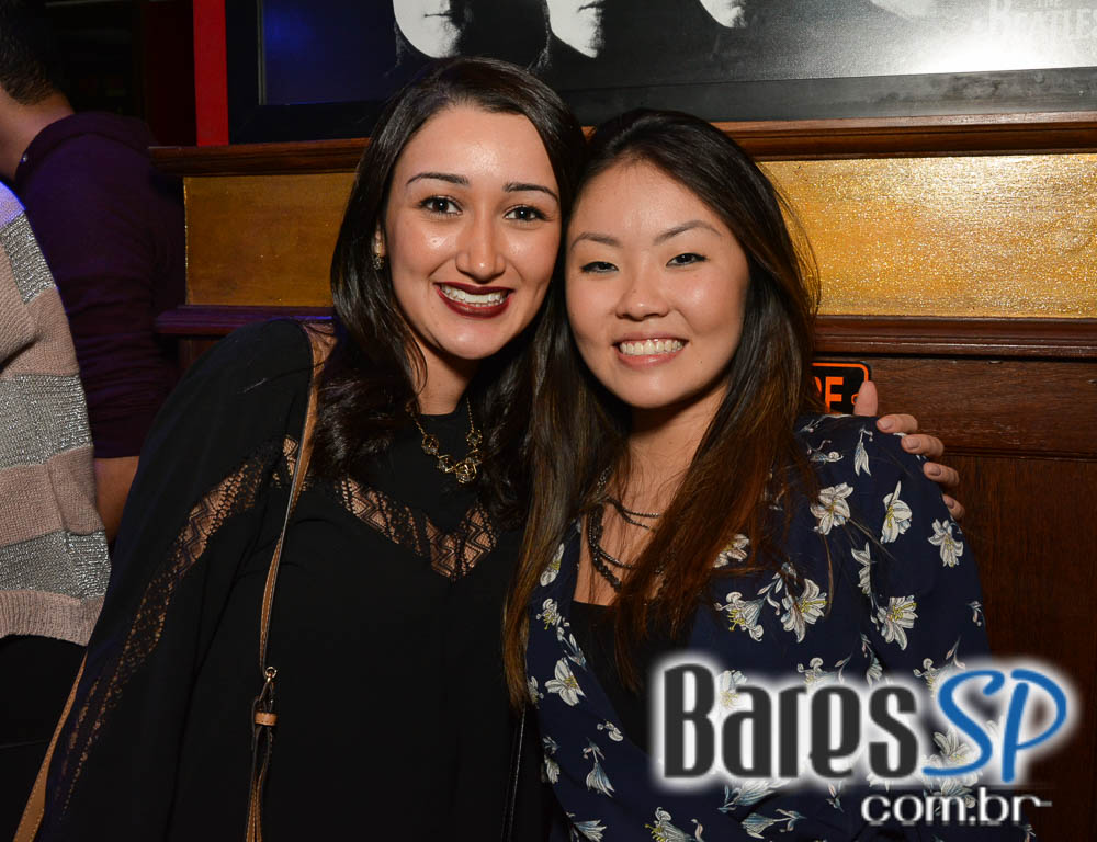 Banda Junkie Box e Sal Vincent comandaram a noite com rock no Republic Pub Banda Junkie Box e Sal Vincent comandaram a noite com rock no Republic Pub