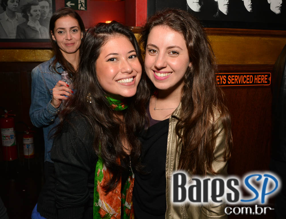 Republic Pub recebeu os agitos da banda Insônica e William Kim com o melhor do rock Republic Pub recebeu os agitos da banda Insônica e William Kim com o melhor do rock