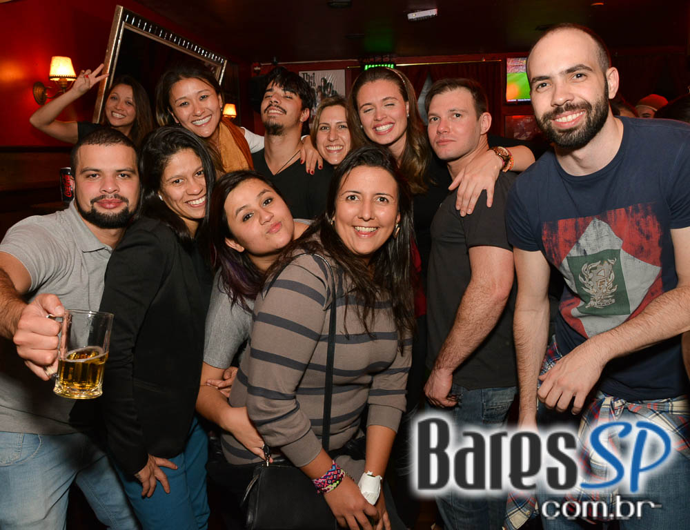 Republic Pub recebeu os agitos da banda Insônica e William Kim com o melhor do rock Republic Pub recebeu os agitos da banda Insônica e William Kim com o melhor do rock