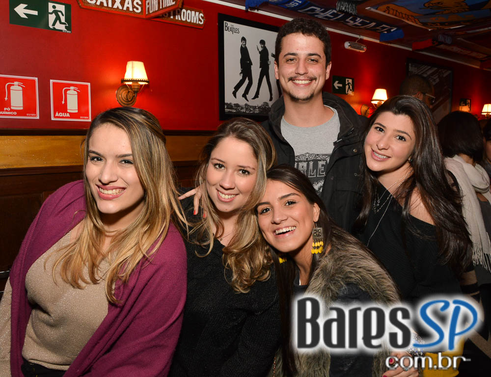 Republic Pub recebeu os agitos da banda Insônica e William Kim com o melhor do rock Republic Pub recebeu os agitos da banda Insônica e William Kim com o melhor do rock