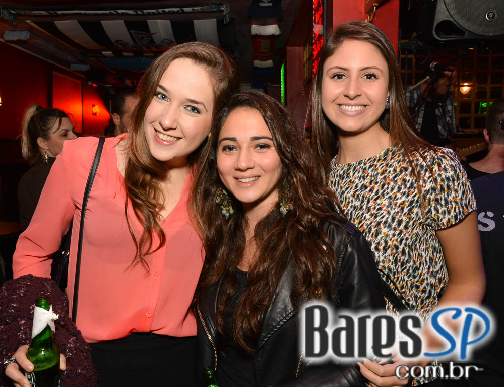 Republic Pub recebeu os agitos da banda Insônica e William Kim com o melhor do rock Republic Pub recebeu os agitos da banda Insônica e William Kim com o melhor do rock