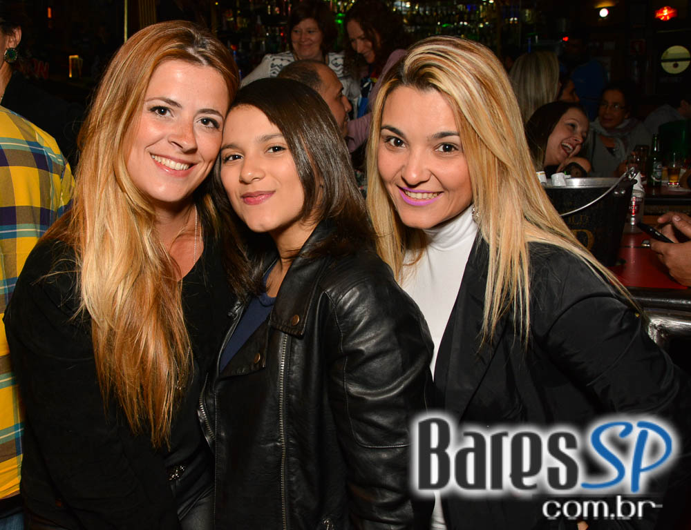 Rodrigo Haddad e Pure Country Band se apresentaram no Ton Ton Jazz & Music Bar Rodrigo Haddad e Pure Country Band se apresentaram no Ton Ton Jazz & Music Bar