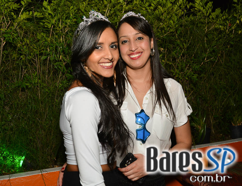 Noite do Xadrez com DJs Sandrinho, Zhenna e Tutunic no Akbar Lounge e Disco Noite do Xadrez com DJs Sandrinho, Zhenna e Tutunic no Akbar Lounge e Disco