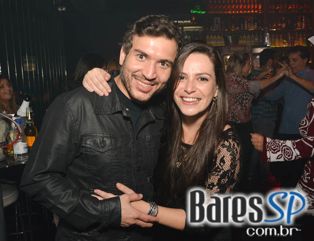 Noite do Xadrez com DJs Sandrinho, Zhenna e Tutunic no Akbar Lounge e Disco Noite do Xadrez com DJs Sandrinho, Zhenna e Tutunic no Akbar Lounge e Disco