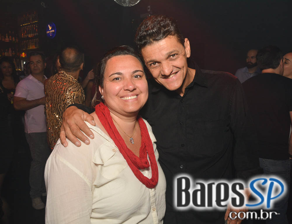 Noite do Xadrez com DJs Sandrinho, Zhenna e Tutunic no Akbar Lounge e Disco Noite do Xadrez com DJs Sandrinho, Zhenna e Tutunic no Akbar Lounge e Disco