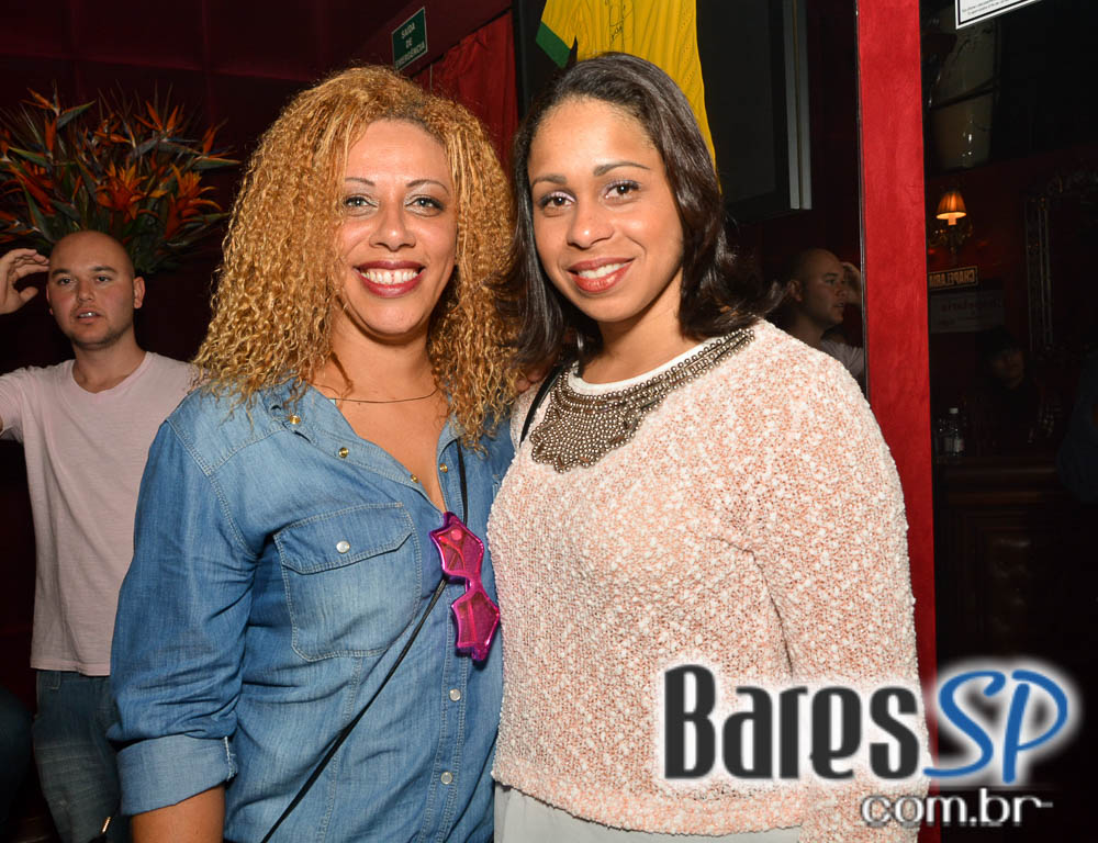 Noite do Whisky com DJs Sandrinho, Double C, Zhenna e Daniel Tutunic no Akbar Lounge e Disco Noite do Whisky com DJs Sandrinho, Double C, Zhenna e Daniel Tutunic no Akbar Lounge e Disco