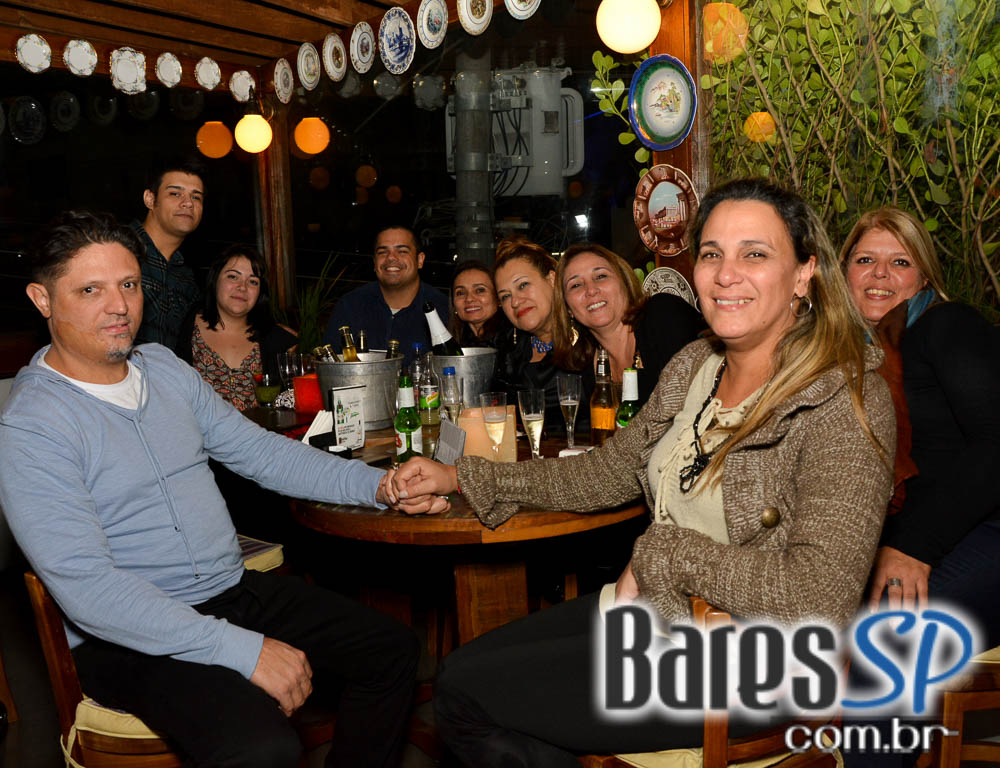 Noite do Whisky com DJs Sandrinho, Double C, Zhenna e Daniel Tutunic no Akbar Lounge e Disco Noite do Whisky com DJs Sandrinho, Double C, Zhenna e Daniel Tutunic no Akbar Lounge e Disco