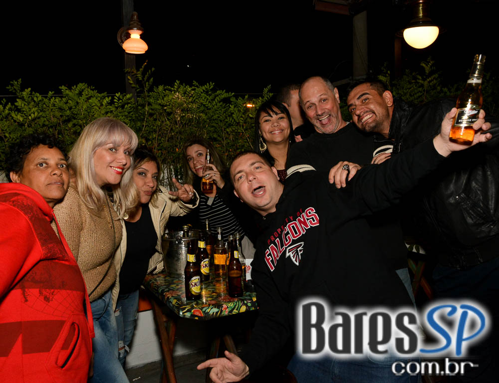 Noite do Whisky com DJs Sandrinho, Double C, Zhenna e Daniel Tutunic no Akbar Lounge e Disco Noite do Whisky com DJs Sandrinho, Double C, Zhenna e Daniel Tutunic no Akbar Lounge e Disco