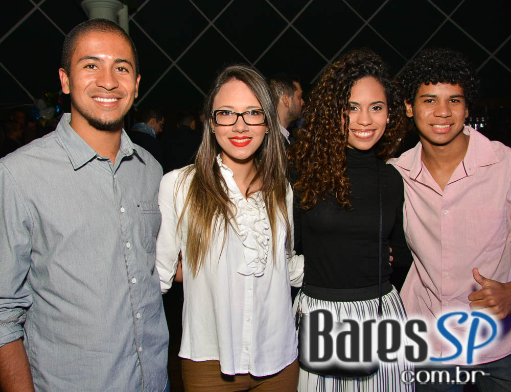 Le Petit Baile da Bastille aconteceu no Cine Joia com atrações especiais Le Petit Baile da Bastille aconteceu no Cine Joia com atrações especiais