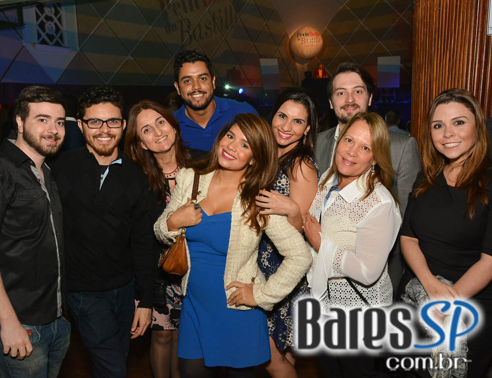 Le Petit Baile da Bastille aconteceu no Cine Joia com atrações especiais Le Petit Baile da Bastille aconteceu no Cine Joia com atrações especiais