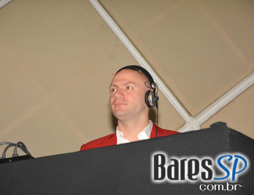 Le Petit Baile da Bastille aconteceu no Cine Joia com atrações especiais Le Petit Baile da Bastille aconteceu no Cine Joia com atrações especiais