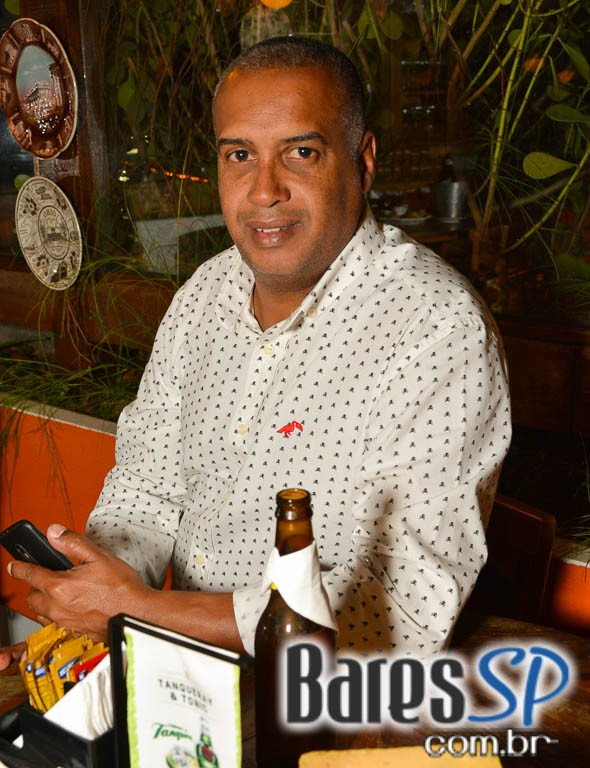 7ª edição do Baile das Antigas no Akbar Lounge e Disco 7ª edição do Baile das Antigas no Akbar Lounge e Disco