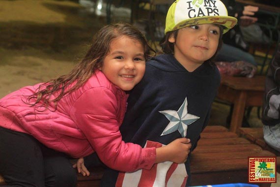 Festival de Inverno Maresias com shows, food trucks e cinema ao ar livre no litoral norte Festival de Inverno Maresias com shows, food trucks e cinema ao ar livre no litoral norte