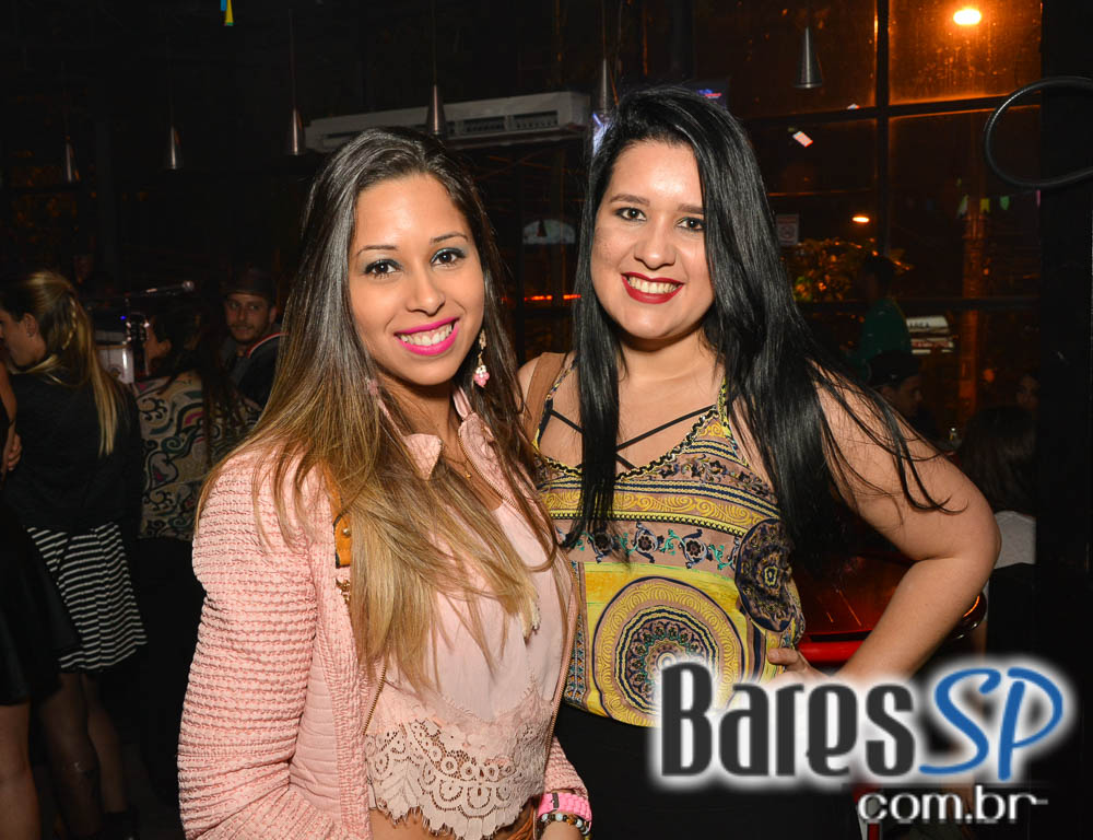 Bar Camará recebeu o show em tributo a cantora Marisa Monte no sábado Bar Camará recebeu o show em tributo a cantora Marisa Monte no sábado